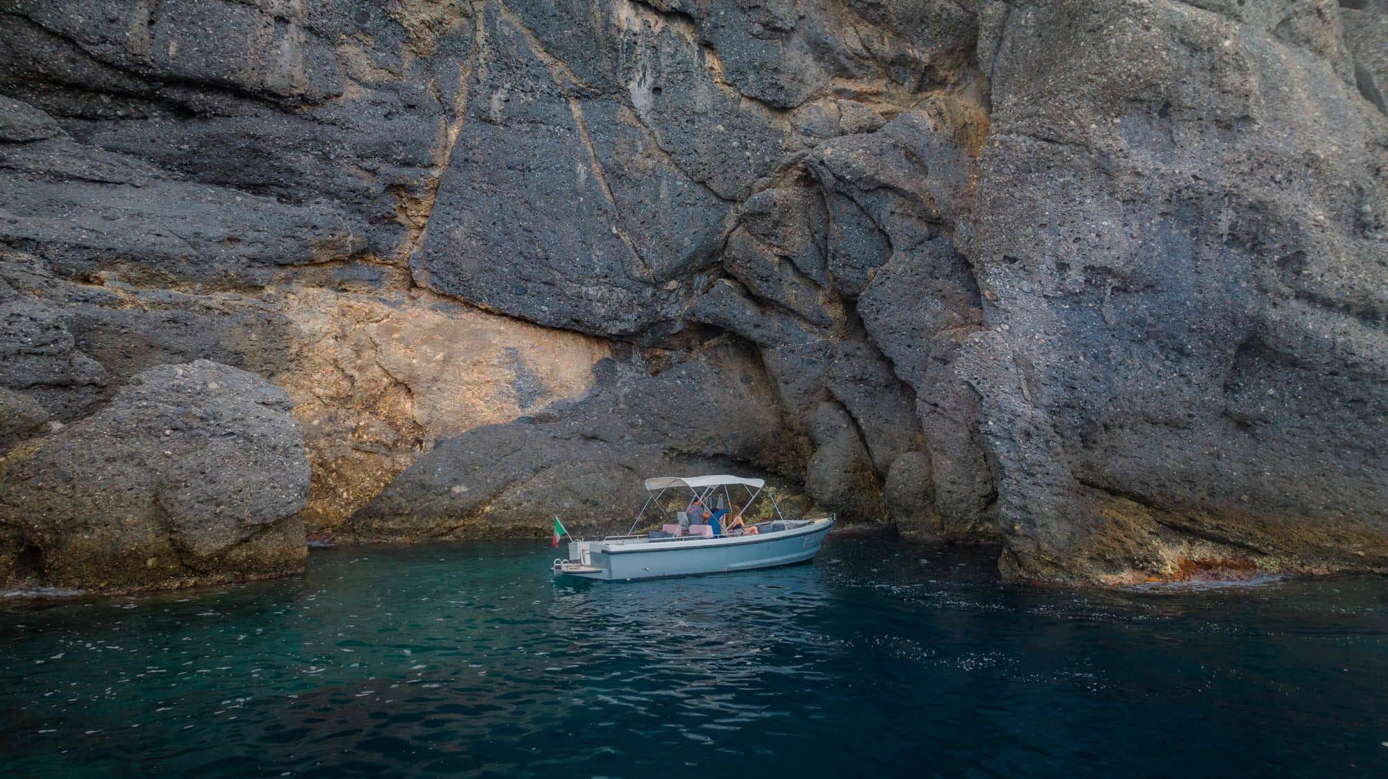 Cesare Charter Portofino - Vibes, un modo differente di vivere i tour marittimi
