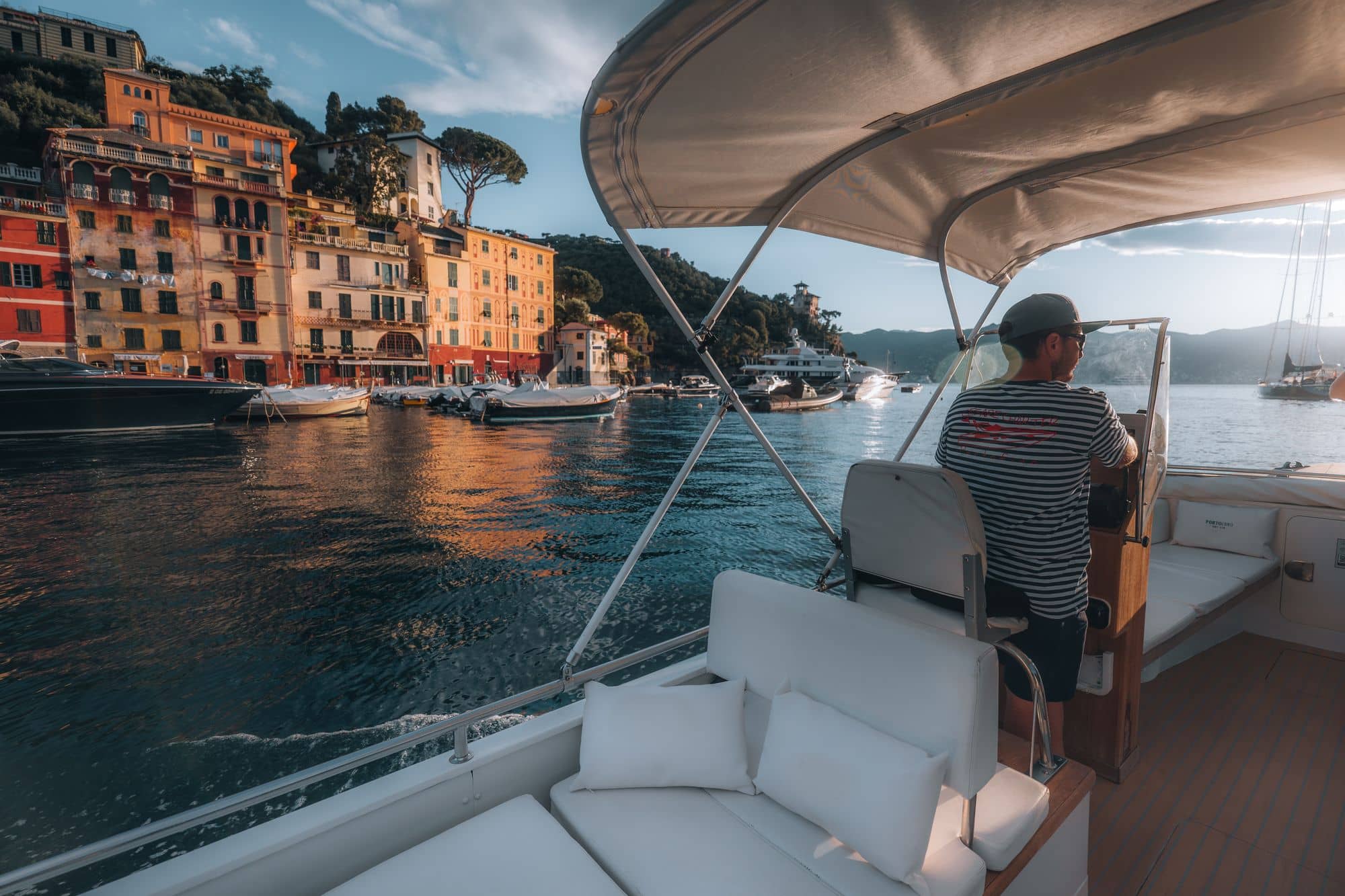 Cesare Charter Portofino - Vibes, un modo differente di vivere i tour marittimi