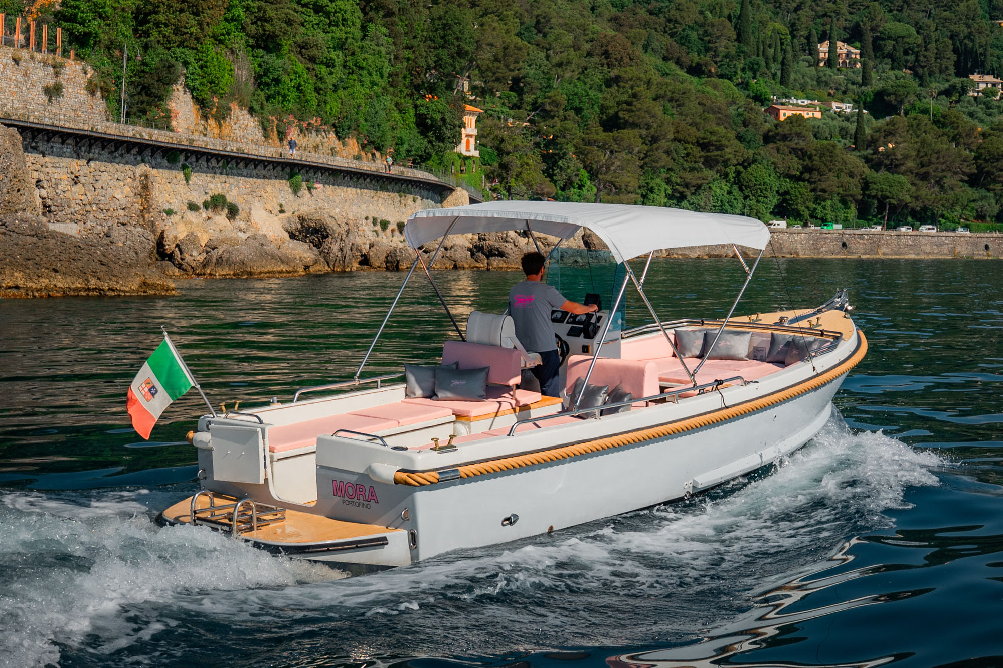 Mora, soluzione ideale per scoprire le zone di Portofino